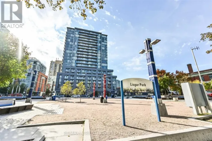 2005 - 68 ABELL STREET, Toronto