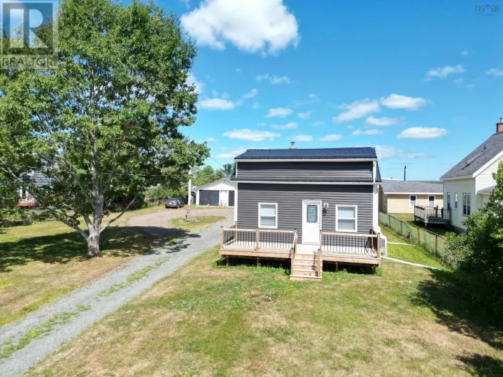 2005 EAST PRINCE Street, Salmon River