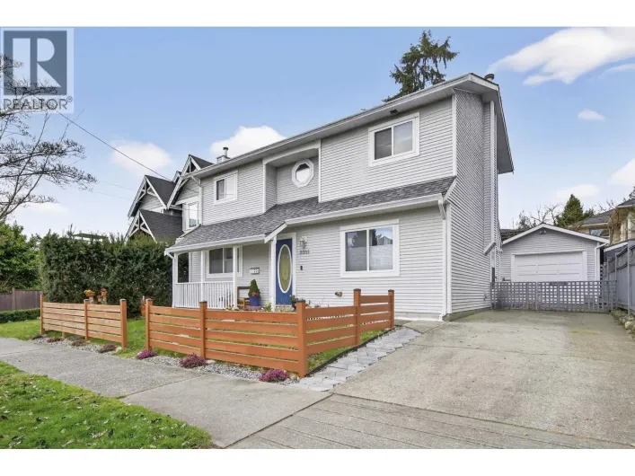 2005 LONDON STREET, New Westminster