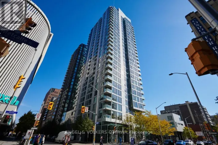 2006 - 179 METCALFE STREET, Ottawa