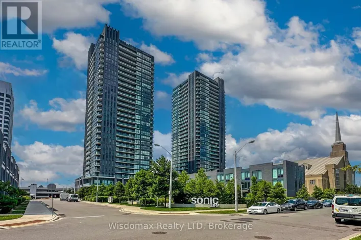 2006 - 2 SONIC WAY, Toronto