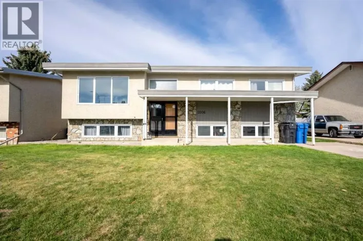 2006 20 Street N, Lethbridge