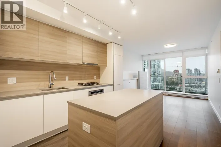 2006 525 FOSTER AVENUE, Coquitlam