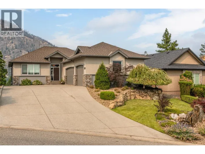2006 Cornerstone Drive, West Kelowna
