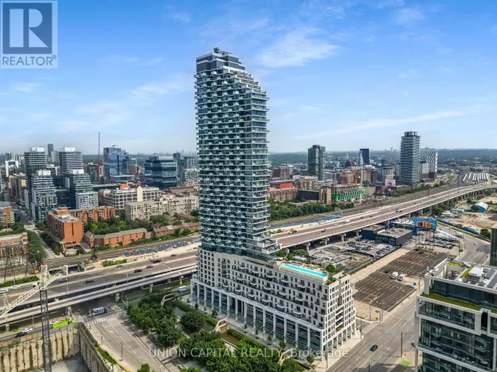 Apartment for rent: 2007 - 16 BONNYCASTLE STREET, Toronto