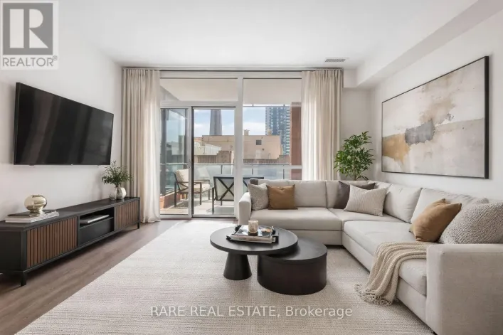 2007 - 8 MERCER STREET, Toronto