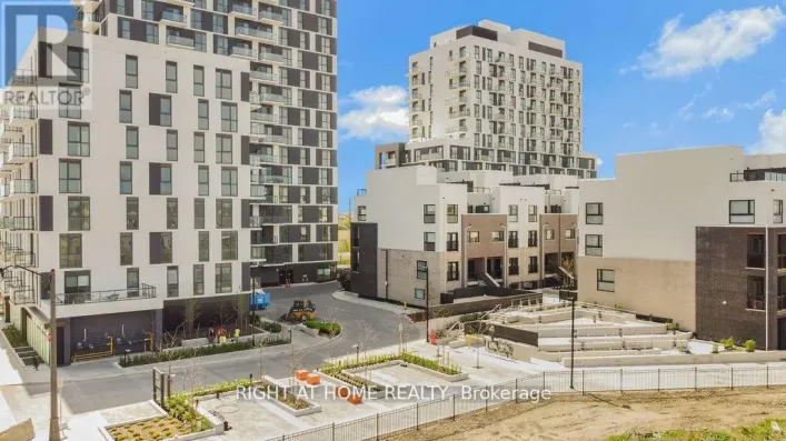 2008 - 335 WHEAT BOOM DRIVE, Oakville