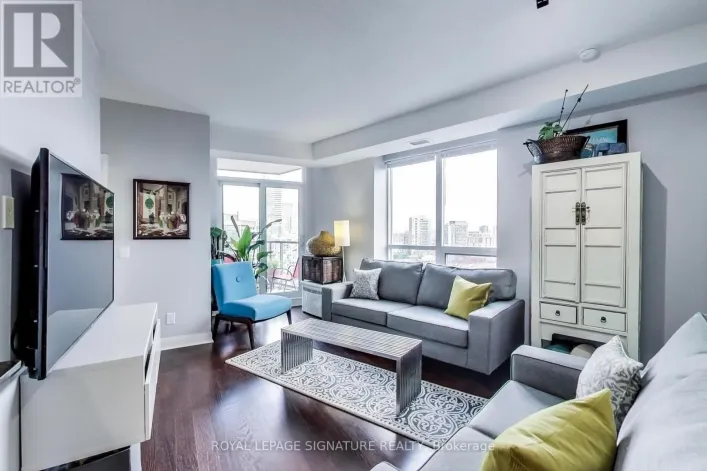 2009 - 1 SCOTT STREET, Toronto