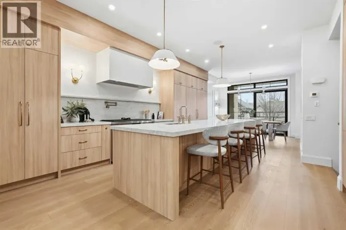 2009 28 Avenue SW, Calgary