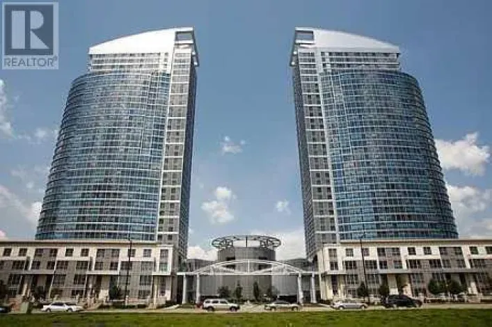 2009 - 36 LEE CENTRE DRIVE, Toronto