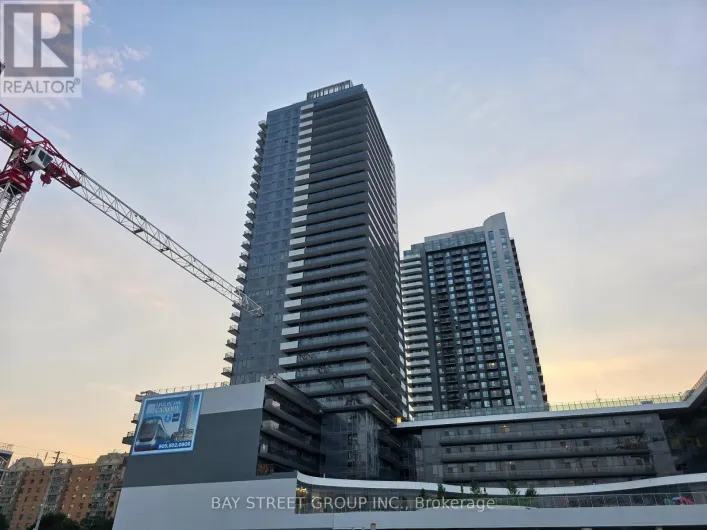 2009 - 5105 HURONTARIO STREET, Mississauga