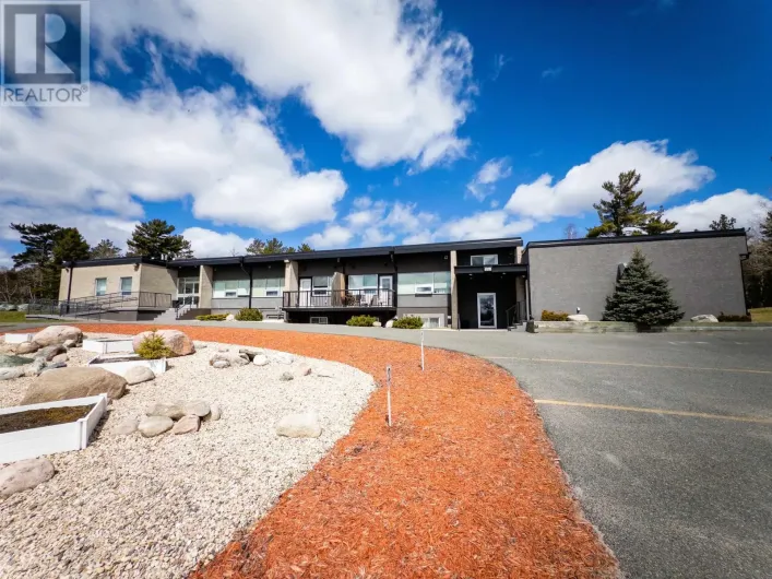 201 100 First Avenue West, Kenora
