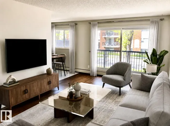 Apartment for sale: #201 10149 83 AV NW, Edmonton