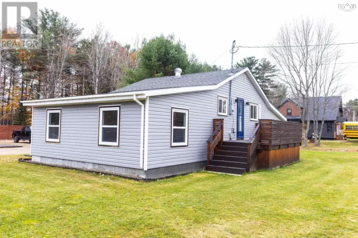 201 10430 Highway 201 Highway W, Meadowvale