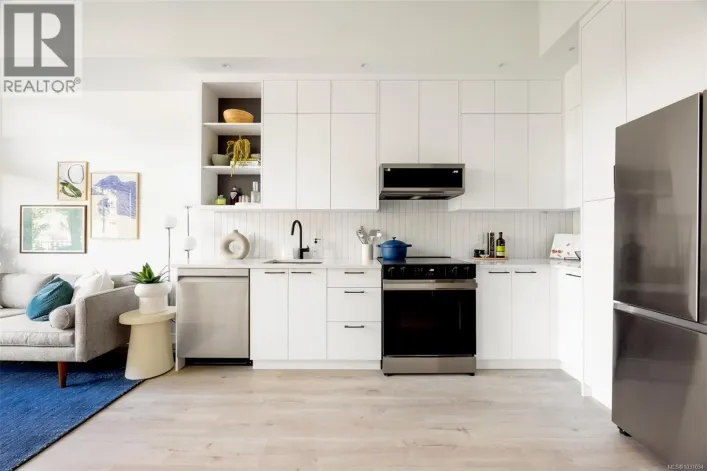 201 1075 Tillicum Rd, Esquimalt