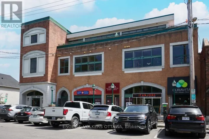 201 - 108 THIRD AVENUE, Ottawa