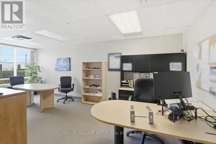 201 - 1143 WENTWORTH STREET W, Oshawa