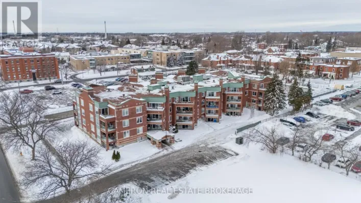 201 - 121 WATER STREET W, Cornwall