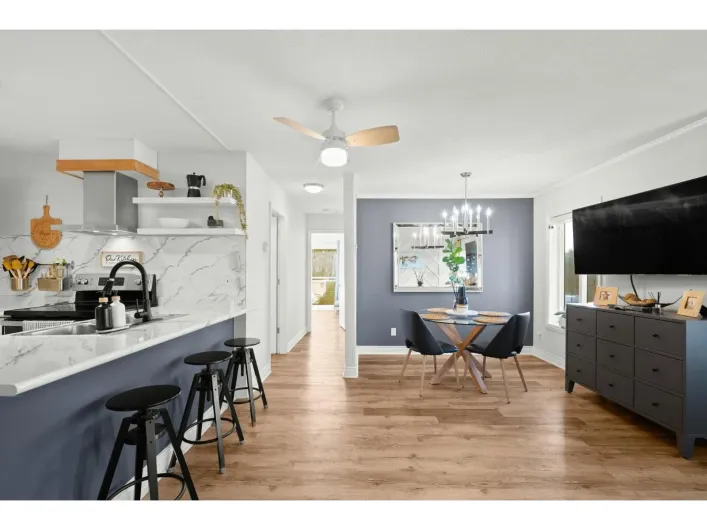 201 12110 80 AVENUE, Surrey