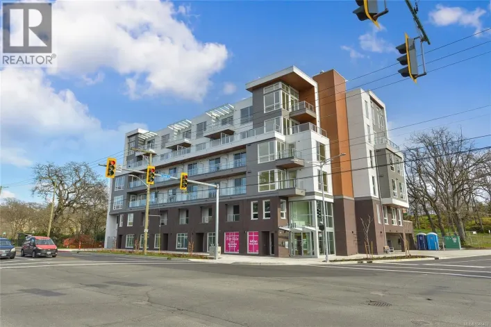 201 1301 Hillside Ave, Victoria