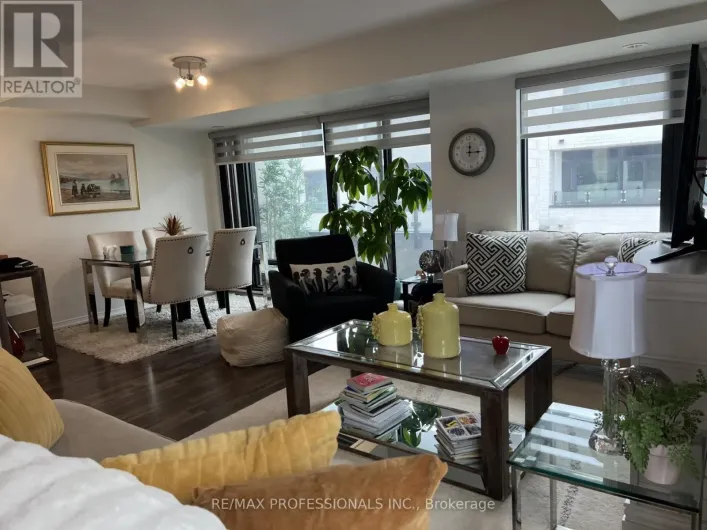 201 - 134 WIDDICOMBE HILL, Toronto