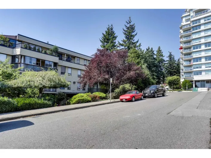 201 1389 WINTER STREET, White Rock