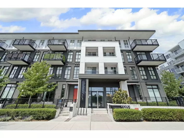 201 13933 105 BOULEVARD, Surrey