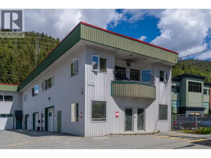 201 1400 ALPHA LAKE ROAD, Whistler