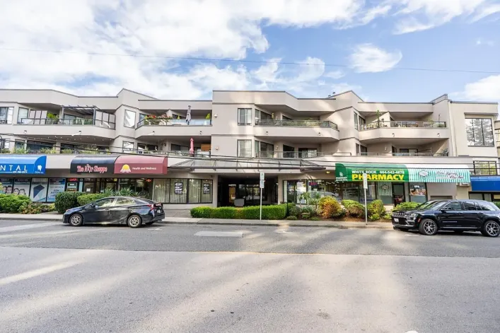 201 1440 GEORGE STREET, White Rock