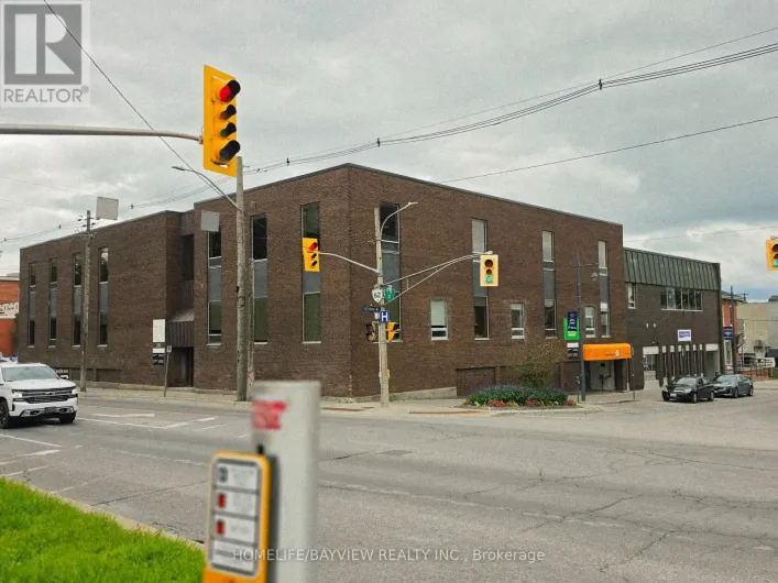 201 - 15 VICTORIA AVENUE, Belleville