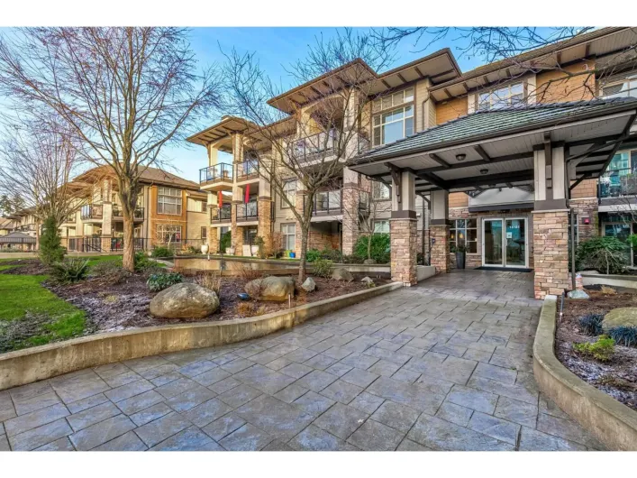 201 15195 36 AVENUE, Surrey