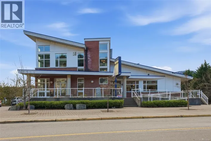 201 1629 Townsite Rd, Nanaimo