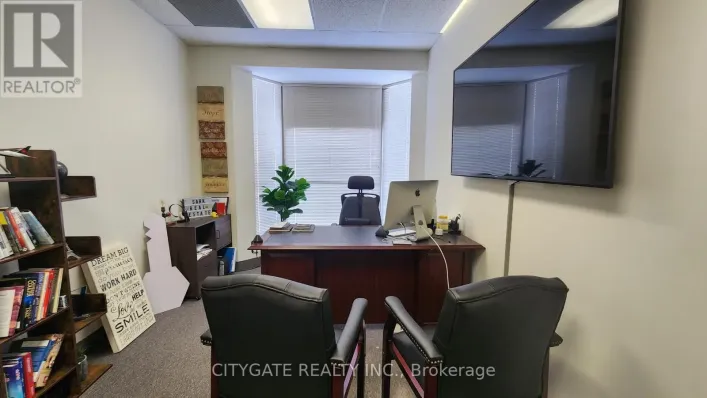 201 - 168 QUEEN STREET S, Mississauga