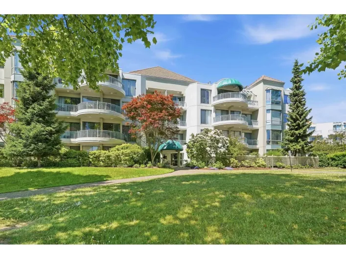 201 1705 MARTIN DRIVE, Surrey