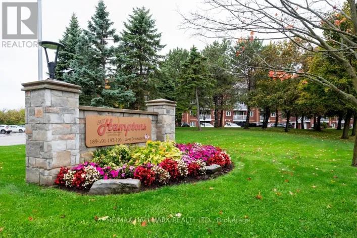 201 - 193 LAKE DRIVEWAY DRIVE W, Ajax