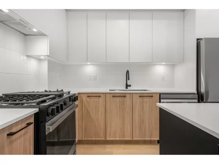 201 19979 76 AVENUE, Langley