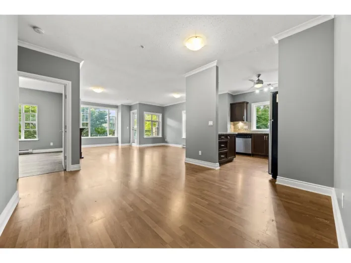 201 20286 53A AVENUE, Langley