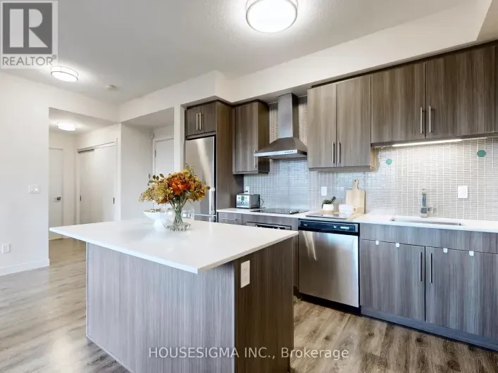 201 - 2093 FAIRVIEW STREET, Burlington