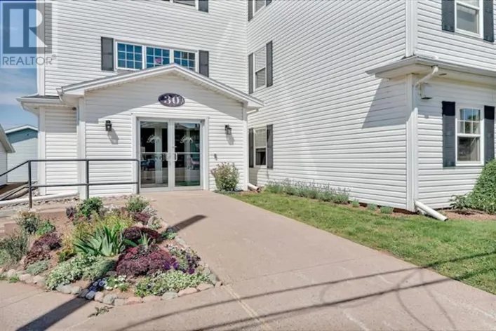 #201 30 ST. STEPHEN Street, Summerside
