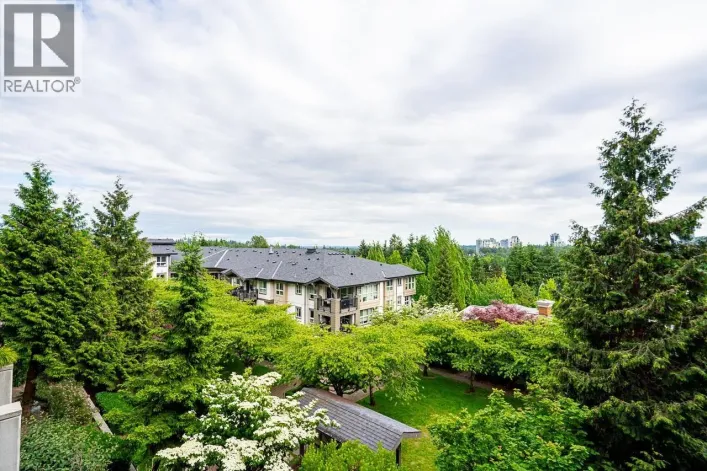 201 3082 DAYANEE SPRINGS BOULEVARD, Coquitlam