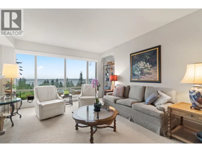 201 3105 DEER RIDGE DRIVE, West Vancouver