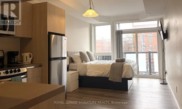 201 - 335 COLLEGE STREET, Toronto