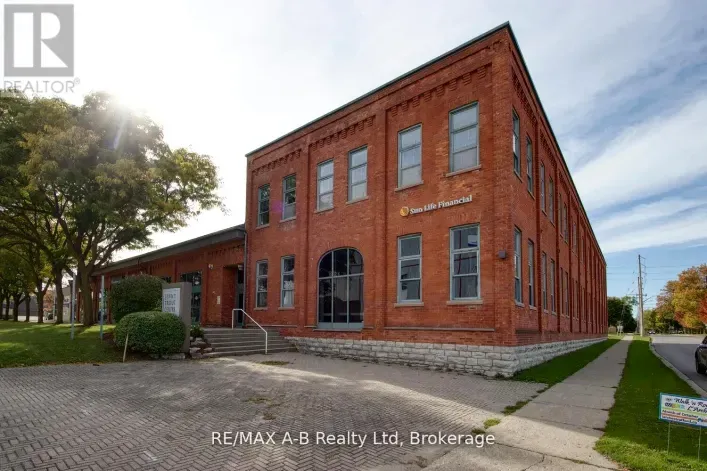 201 - 342 ERIE STREET, Stratford