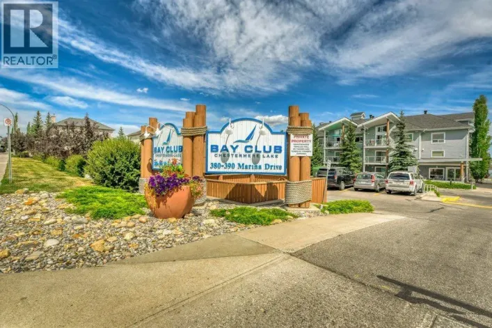 201, 390 MARINA Drive, Chestermere