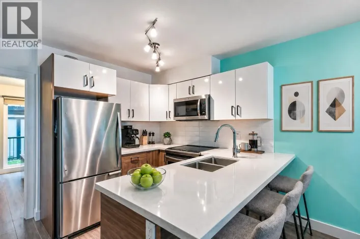 201 3939 KNIGHT STREET, Vancouver