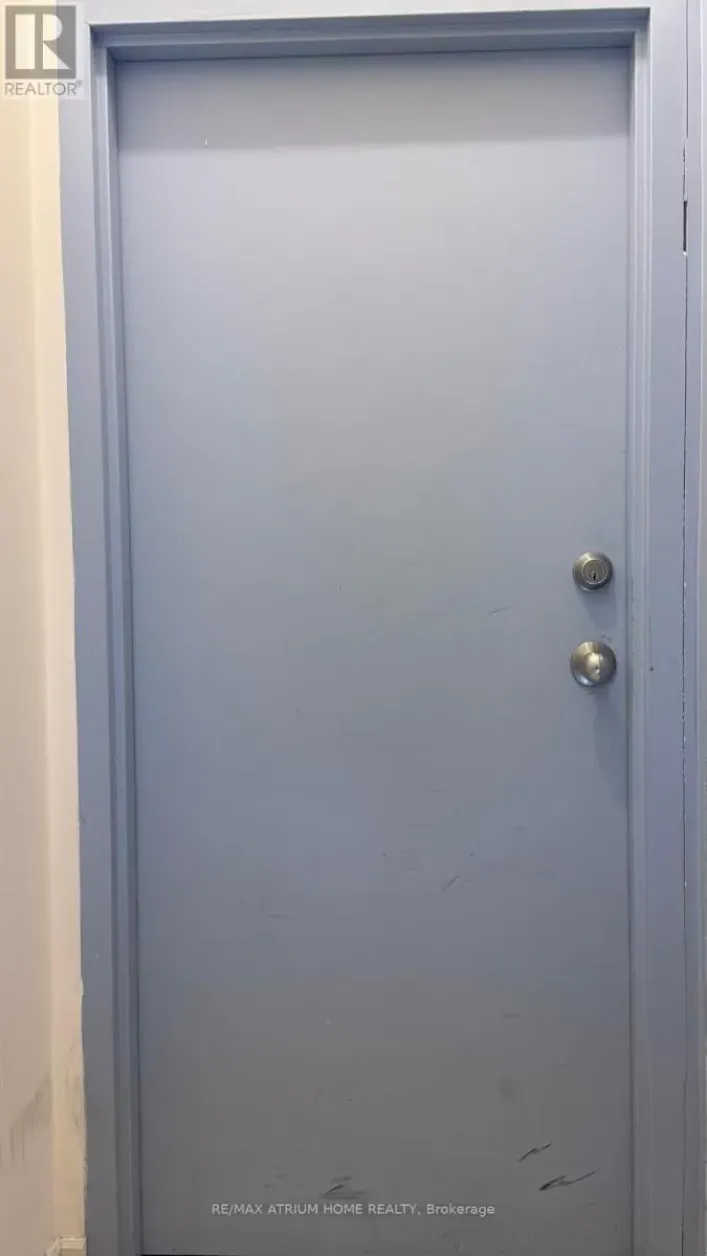 201 - 413 SPADINA AVENUE, Toronto