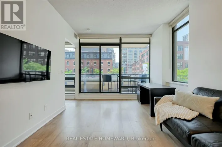 201 - 438 KING STREET W, Toronto