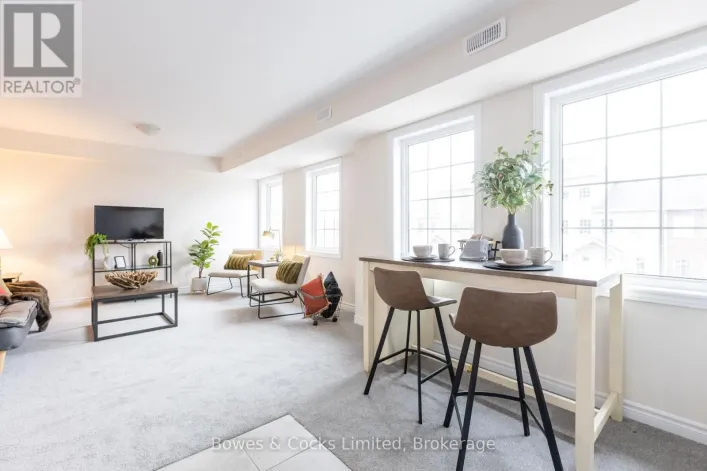 201 - 48 MAPLE AVENUE, Asphodel-Norwood