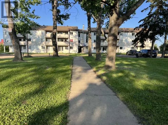 201, 5117 44 Street, High Prairie
