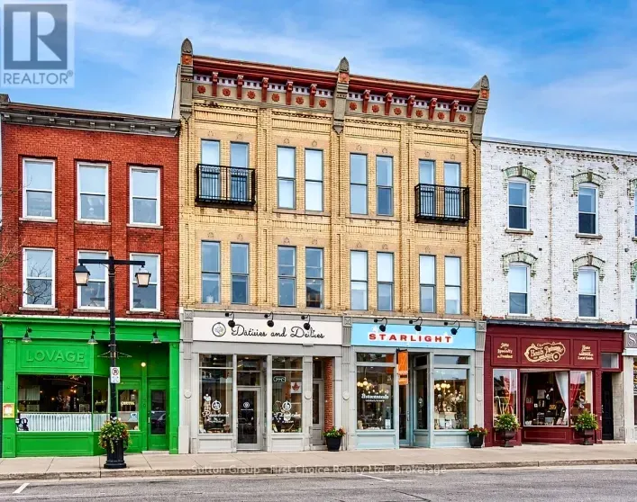 #201 - 66 WELLINGTON STREET, Stratford